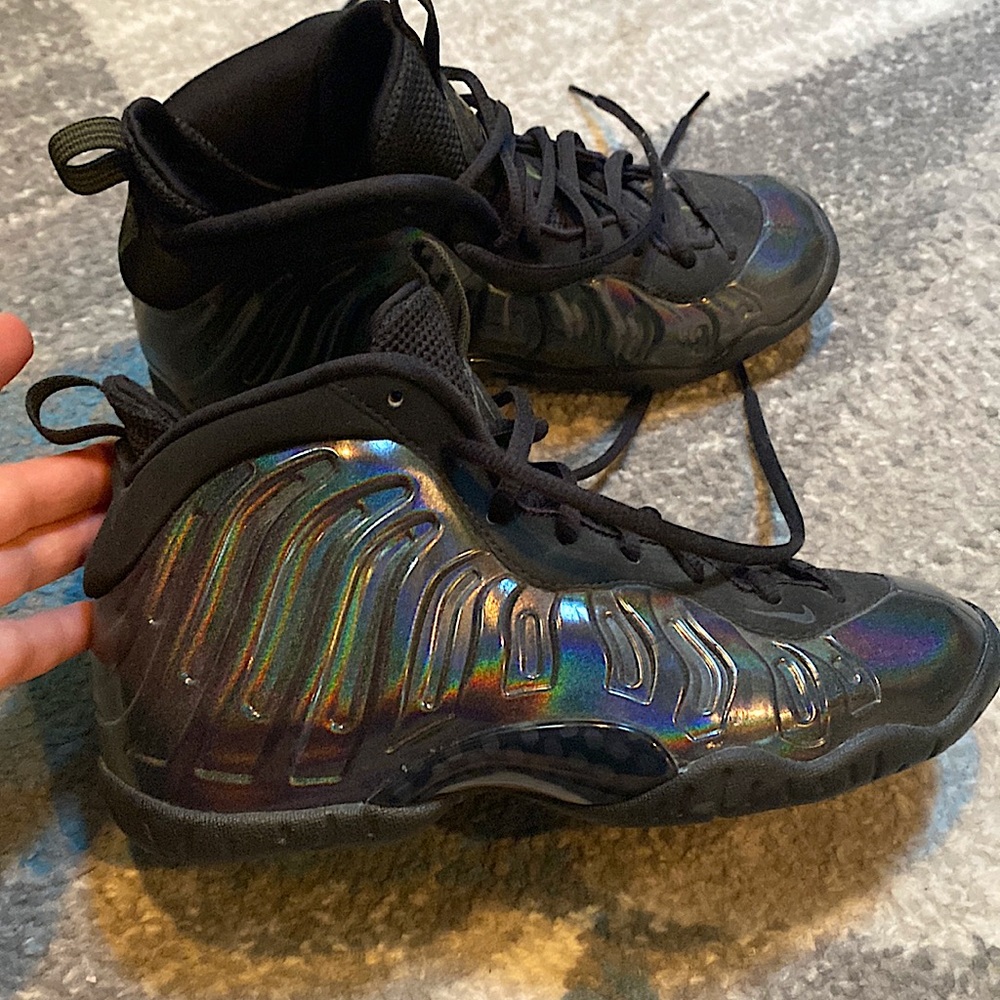 Nike Little Posite One Foamposite Legion Green Black Iridescent Size 4Y